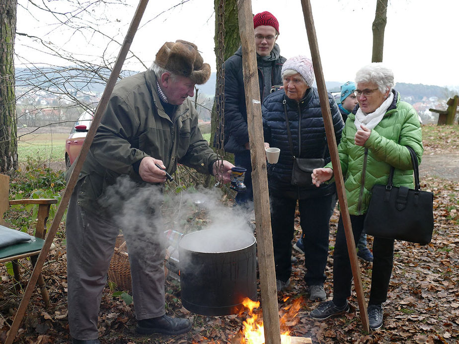 Krippenandacht mit Segnung der Kinder (Foto: Karl-Franz Thiede)